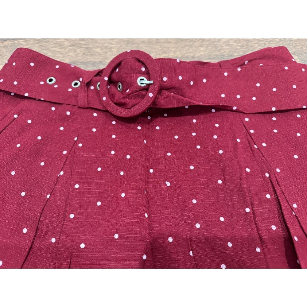 Moon River Pleated Belted Short Size S - Picture 7 of 10